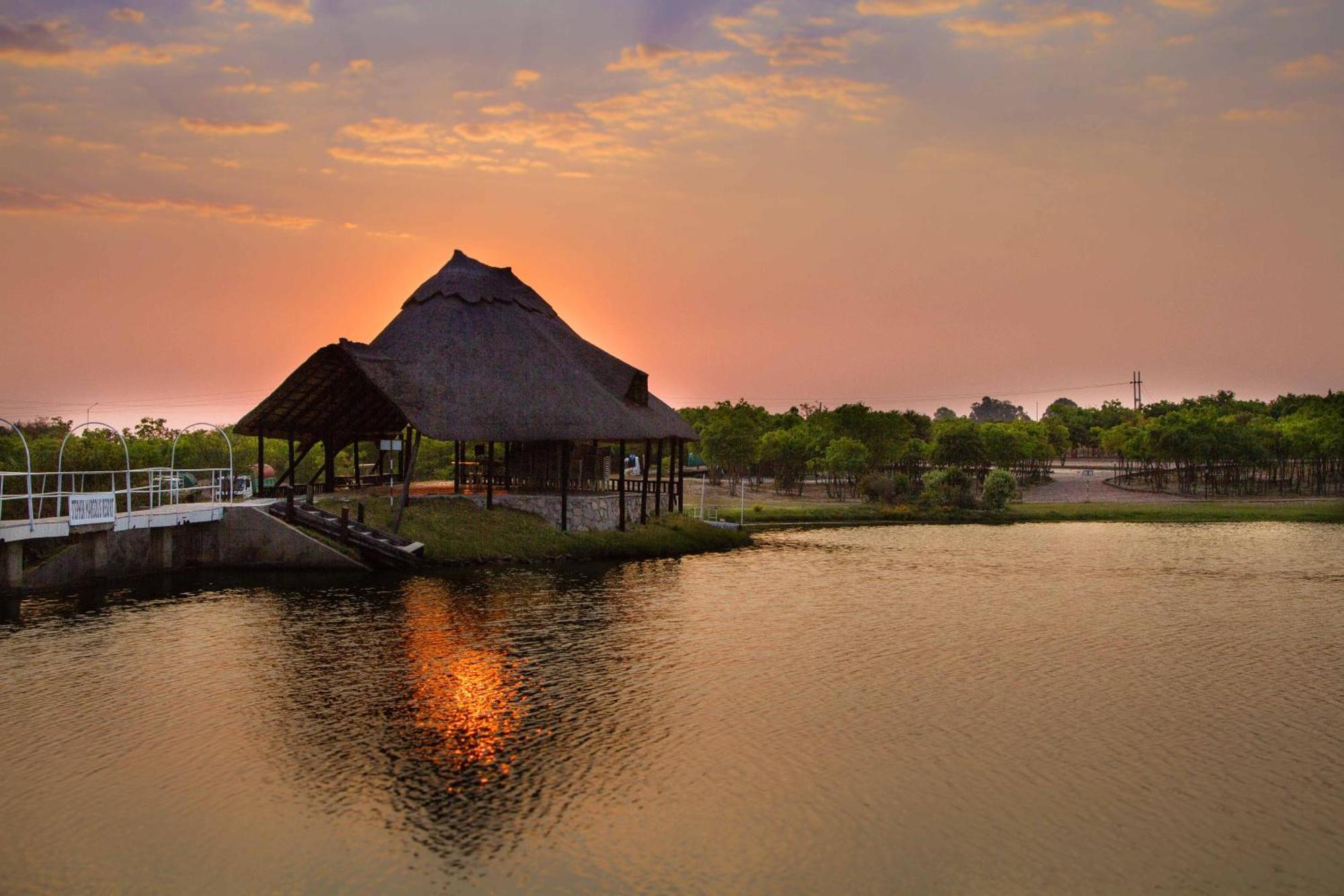 Stephen Margolis Resort Harare Exterior photo